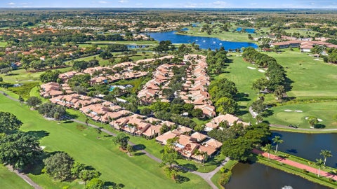 Tiny photo for 275 OLD MEADOW Way, Palm Beach Gardens, FL 33418 (MLS # B26090704)