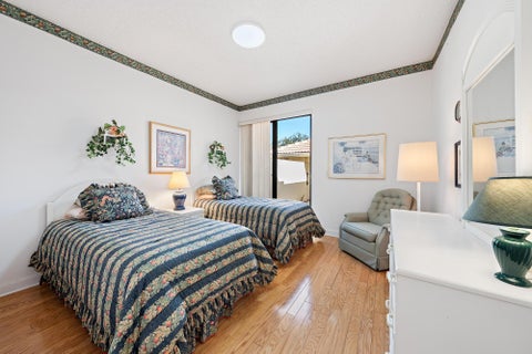 Tiny photo for 275 OLD MEADOW Way, Palm Beach Gardens, FL 33418 (MLS # B26090704)