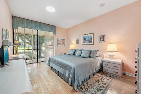 Tiny photo for 275 OLD MEADOW Way, Palm Beach Gardens, FL 33418 (MLS # B26090704)