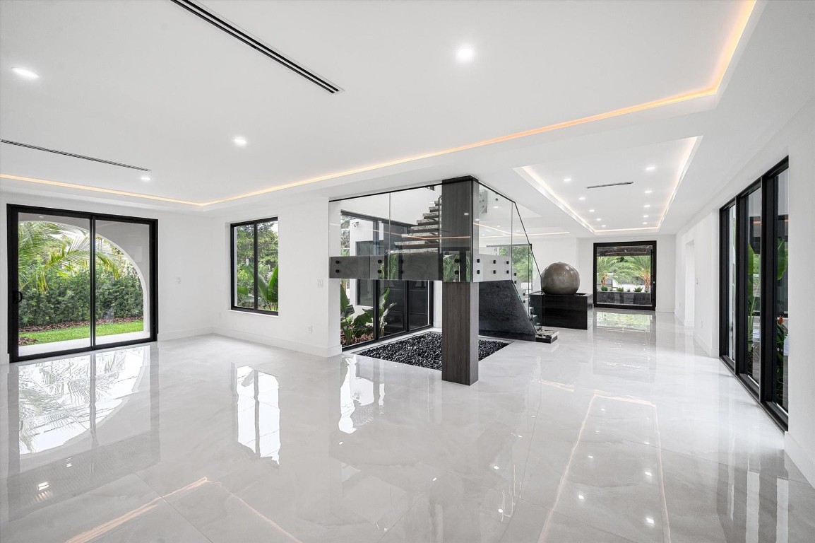 MILLER DRIVE ESTATES - Residential