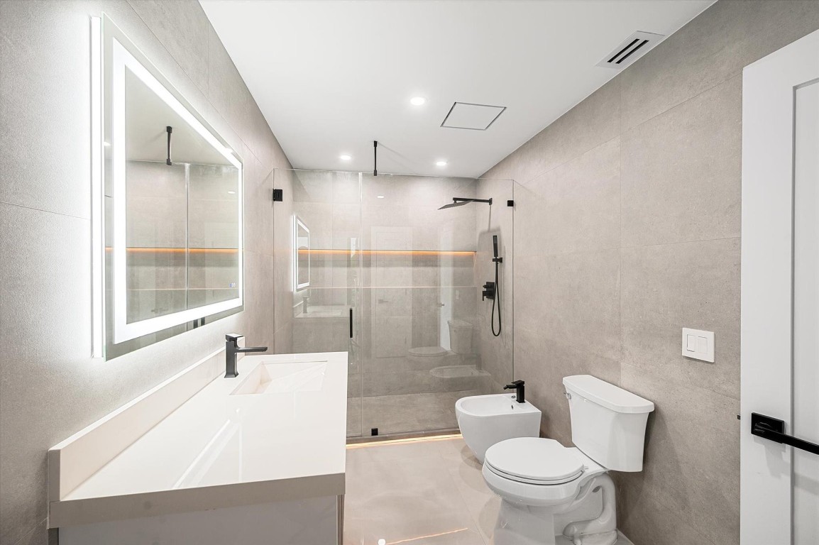 MILLER DRIVE ESTATES - Residential