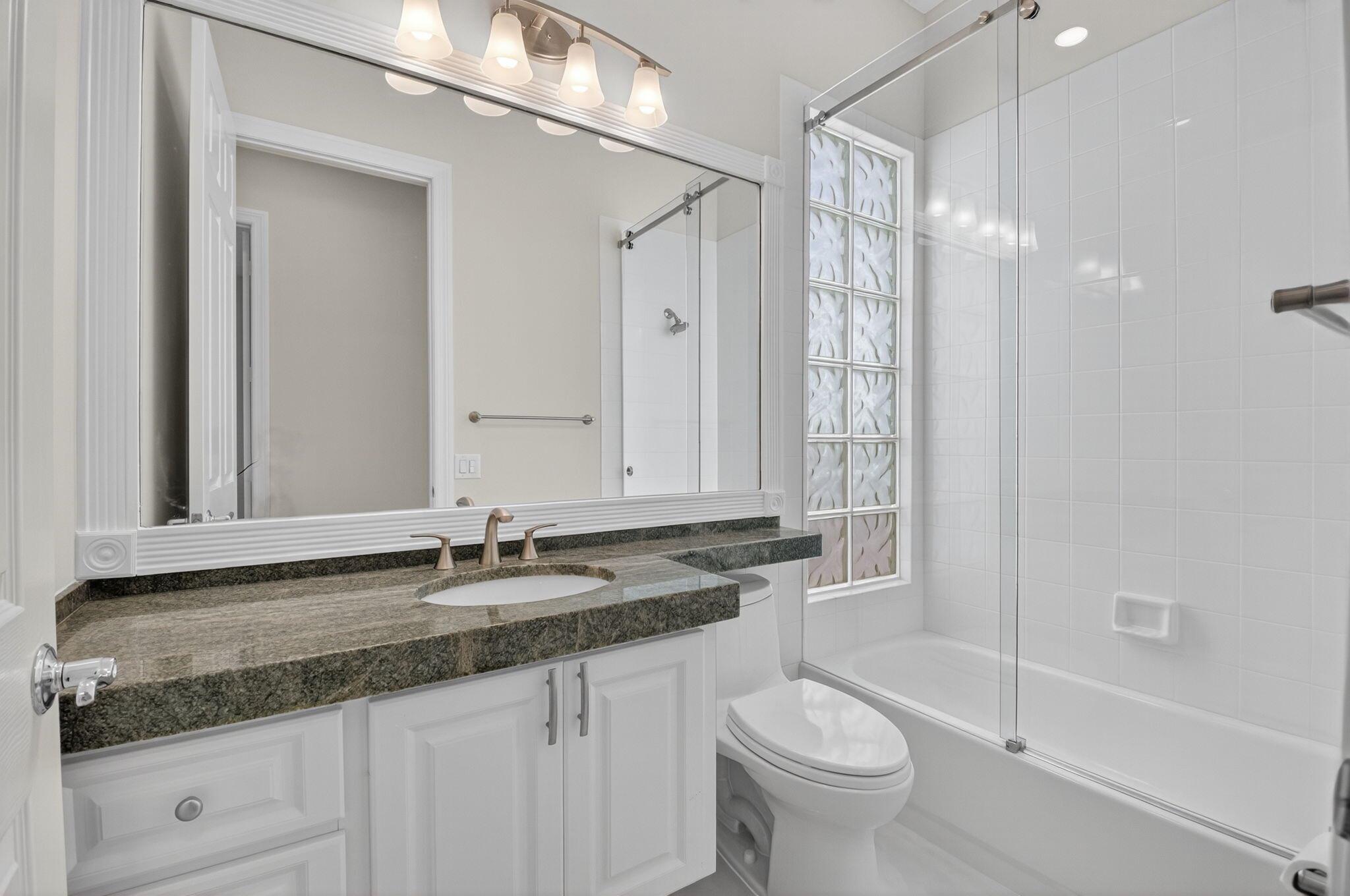 HAMMOCK RESERVE - Residential