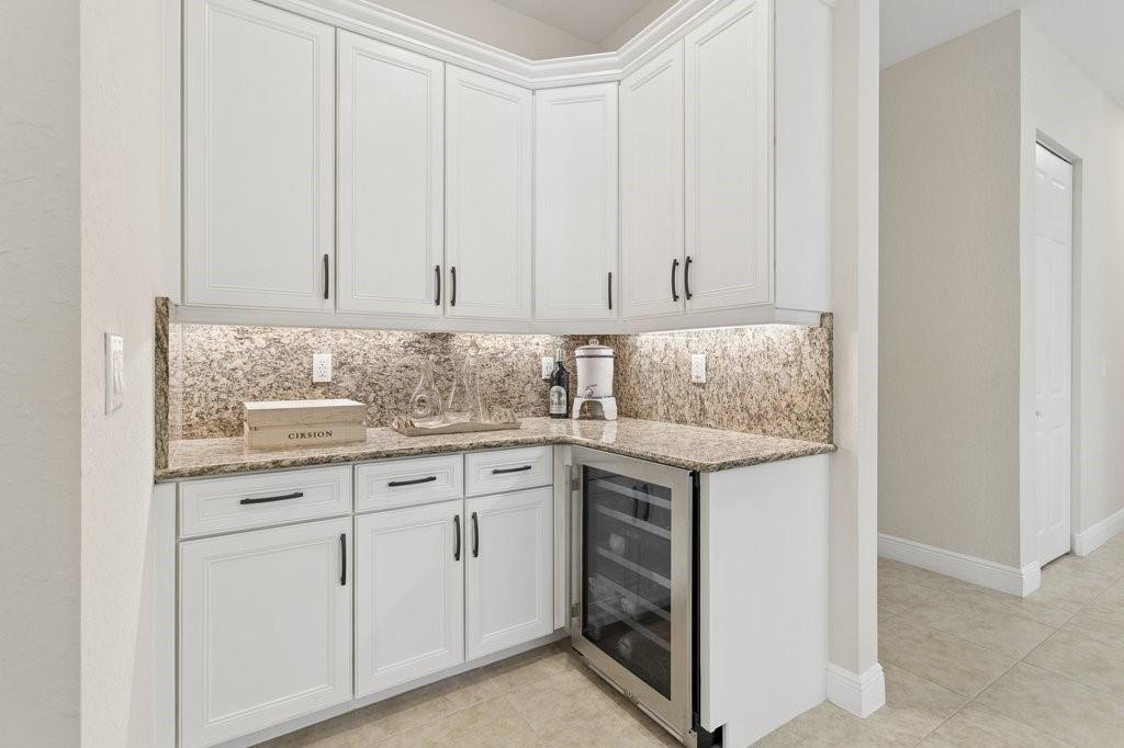 Canyon Isles - Residential Lease