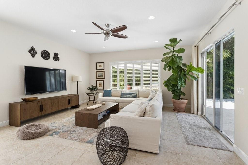 Canyon Isles - Residential Lease