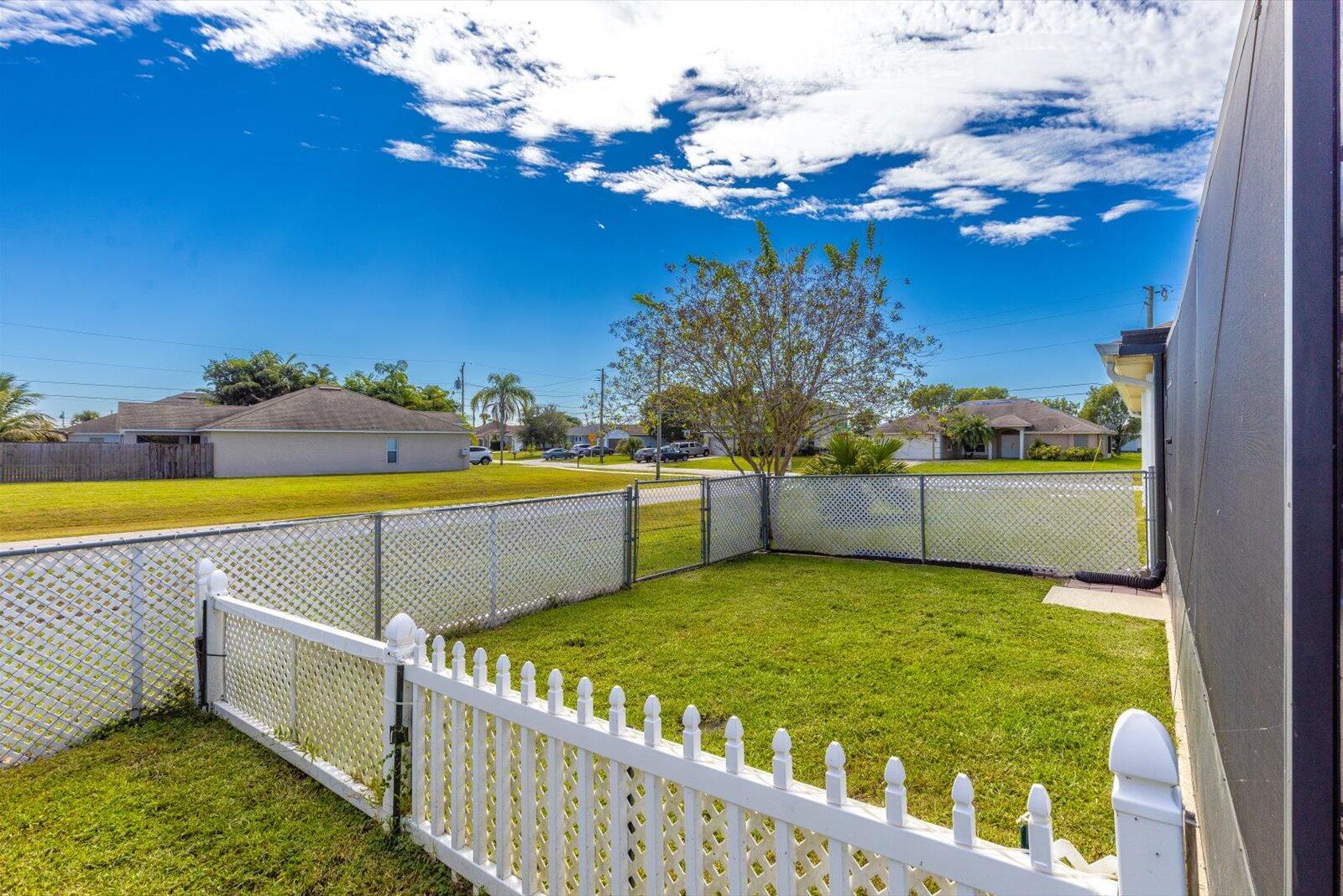 PORT ST LUCIE SECTION 35 - Residential