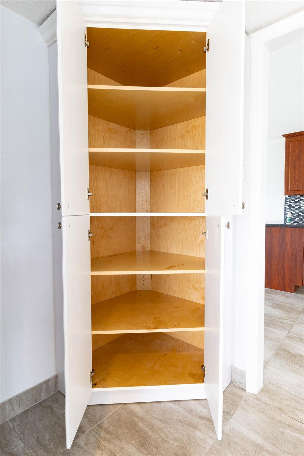 Oriole Gardens - Residential