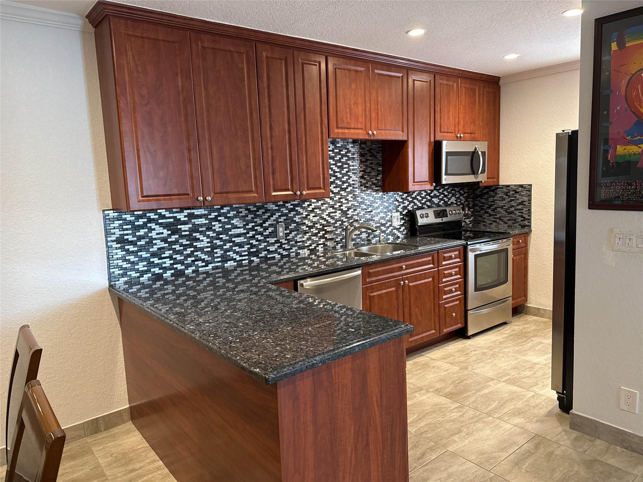 Oriole Gardens - Residential