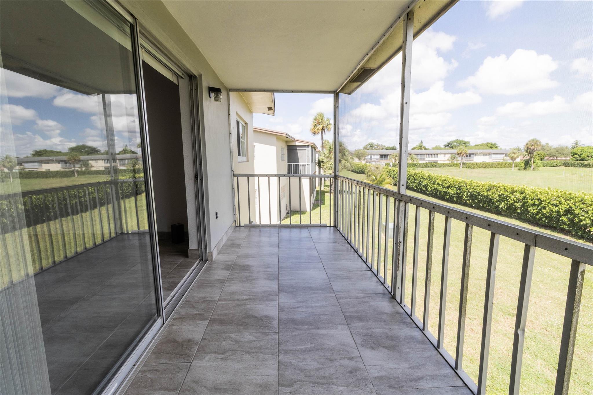 Oriole Gardens - Residential
