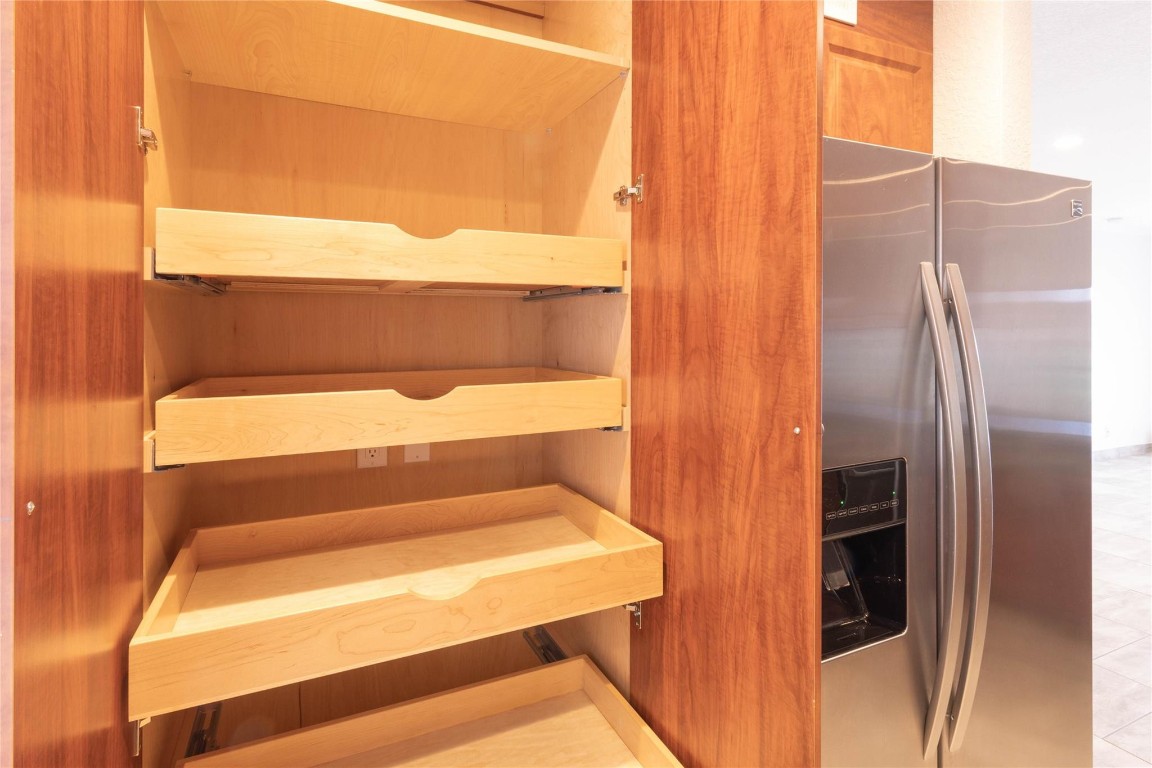 Oriole Gardens - Residential