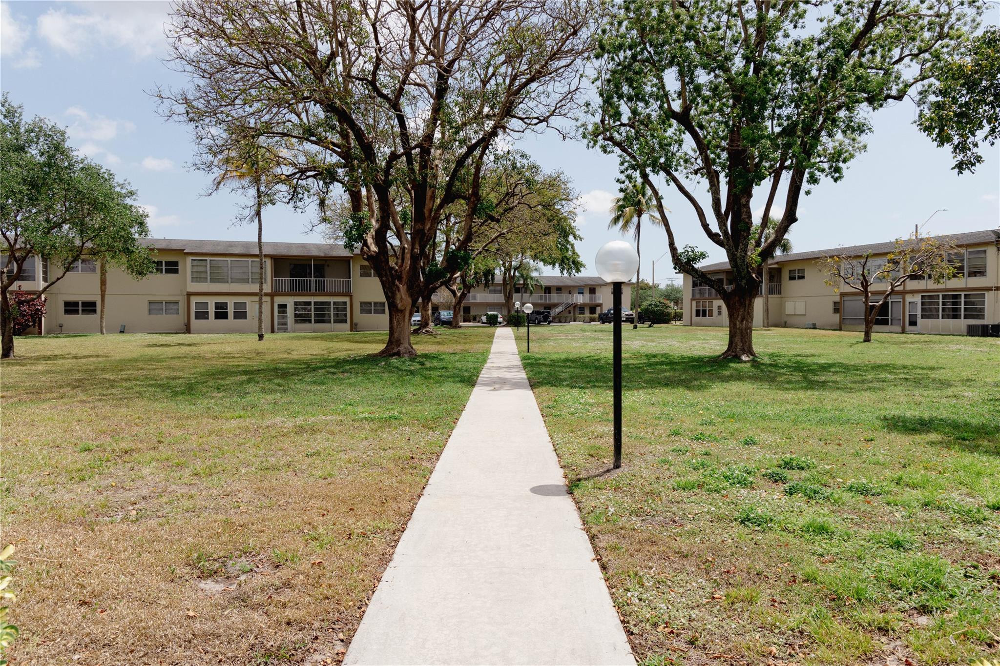 Oriole Gardens - Residential