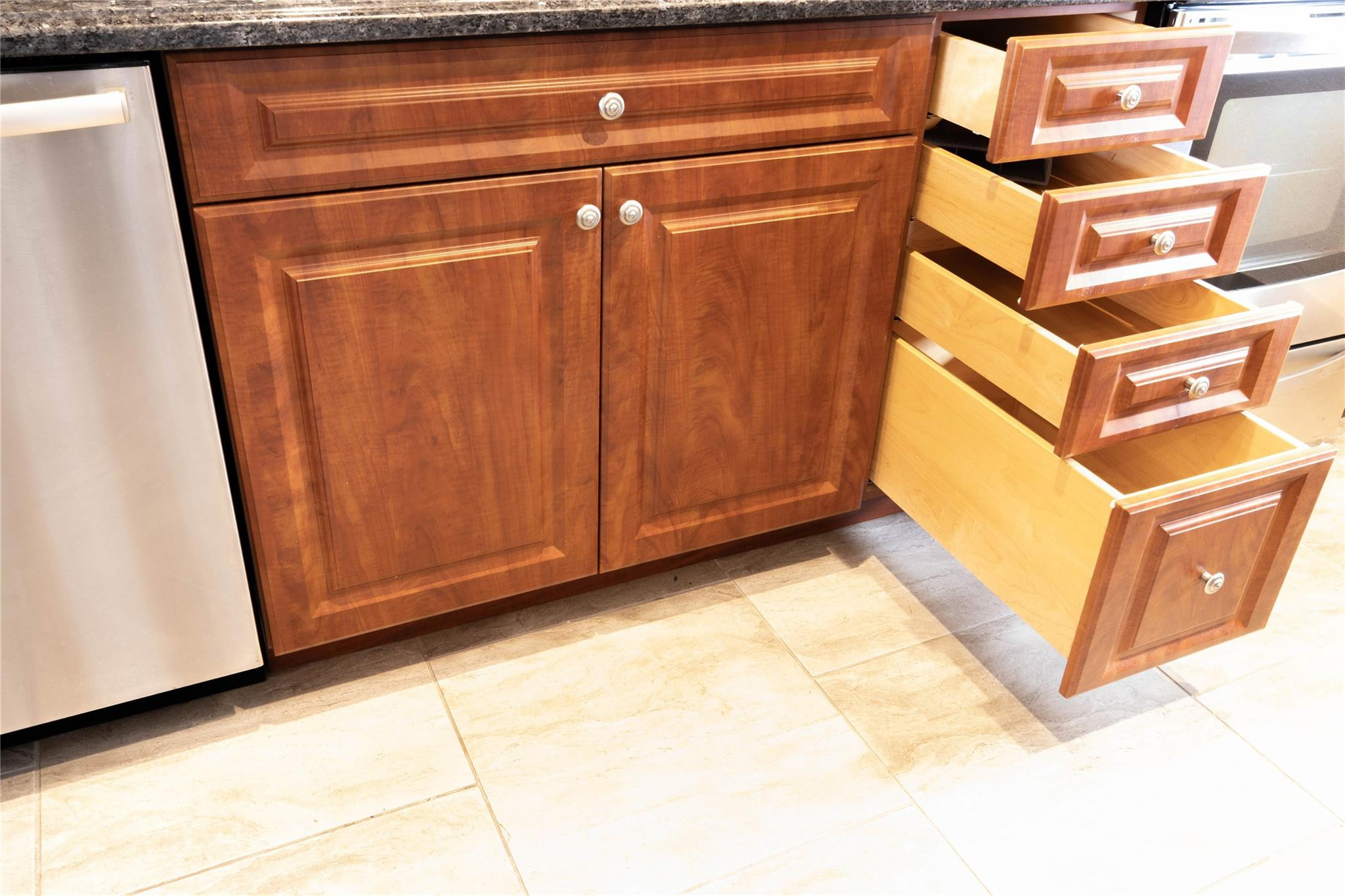 Oriole Gardens - Residential