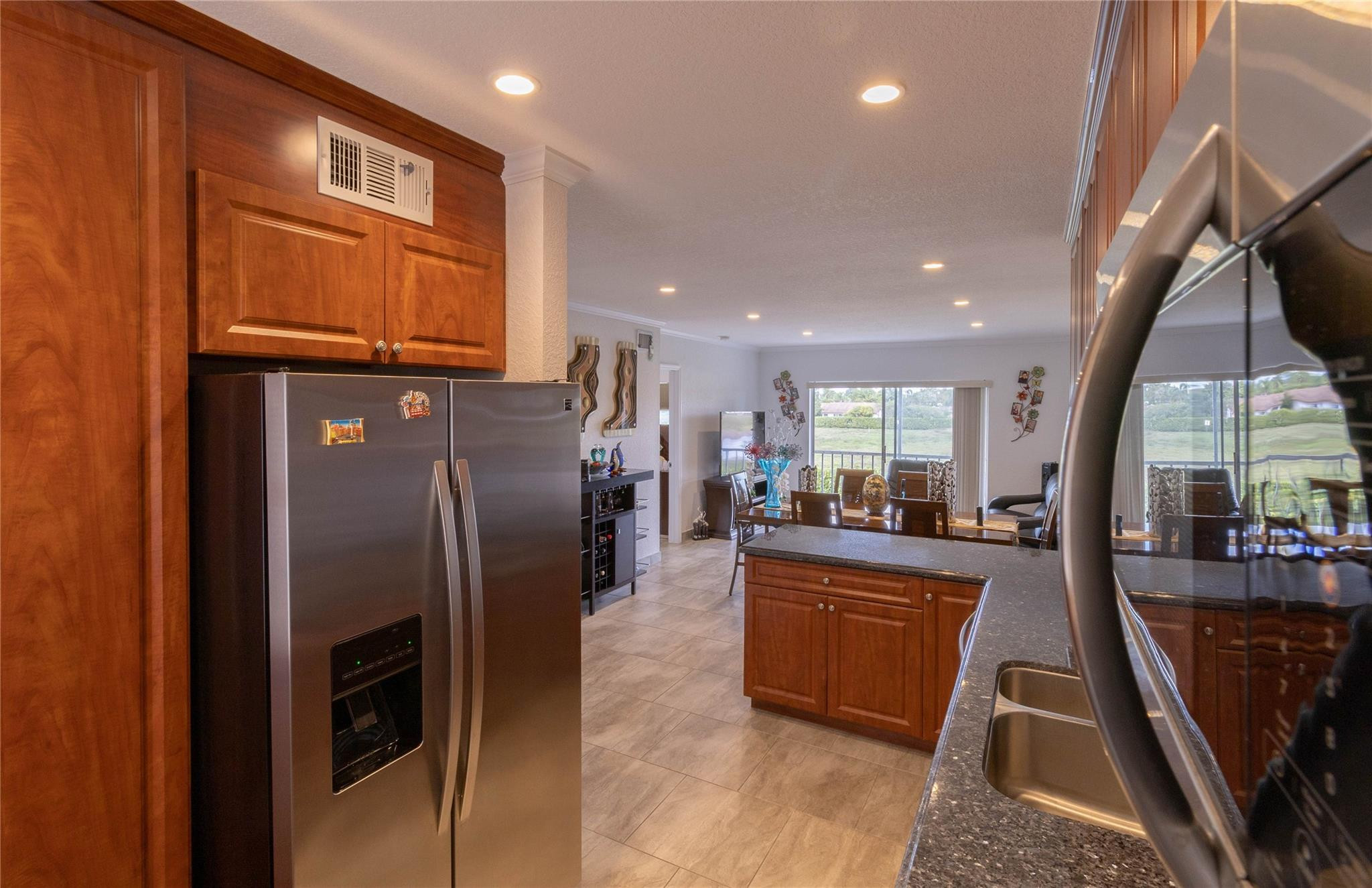 Oriole Gardens - Residential