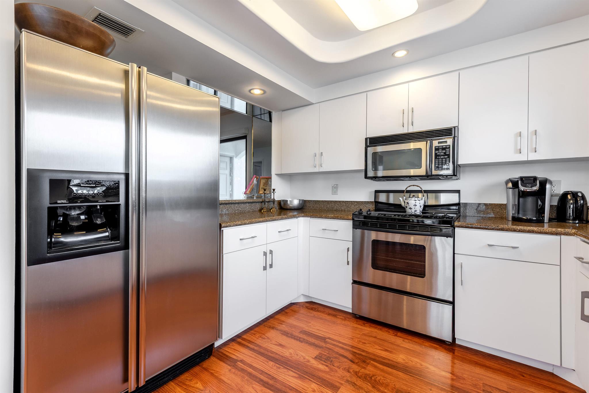 GLENEAGLES CONDO III - Residential