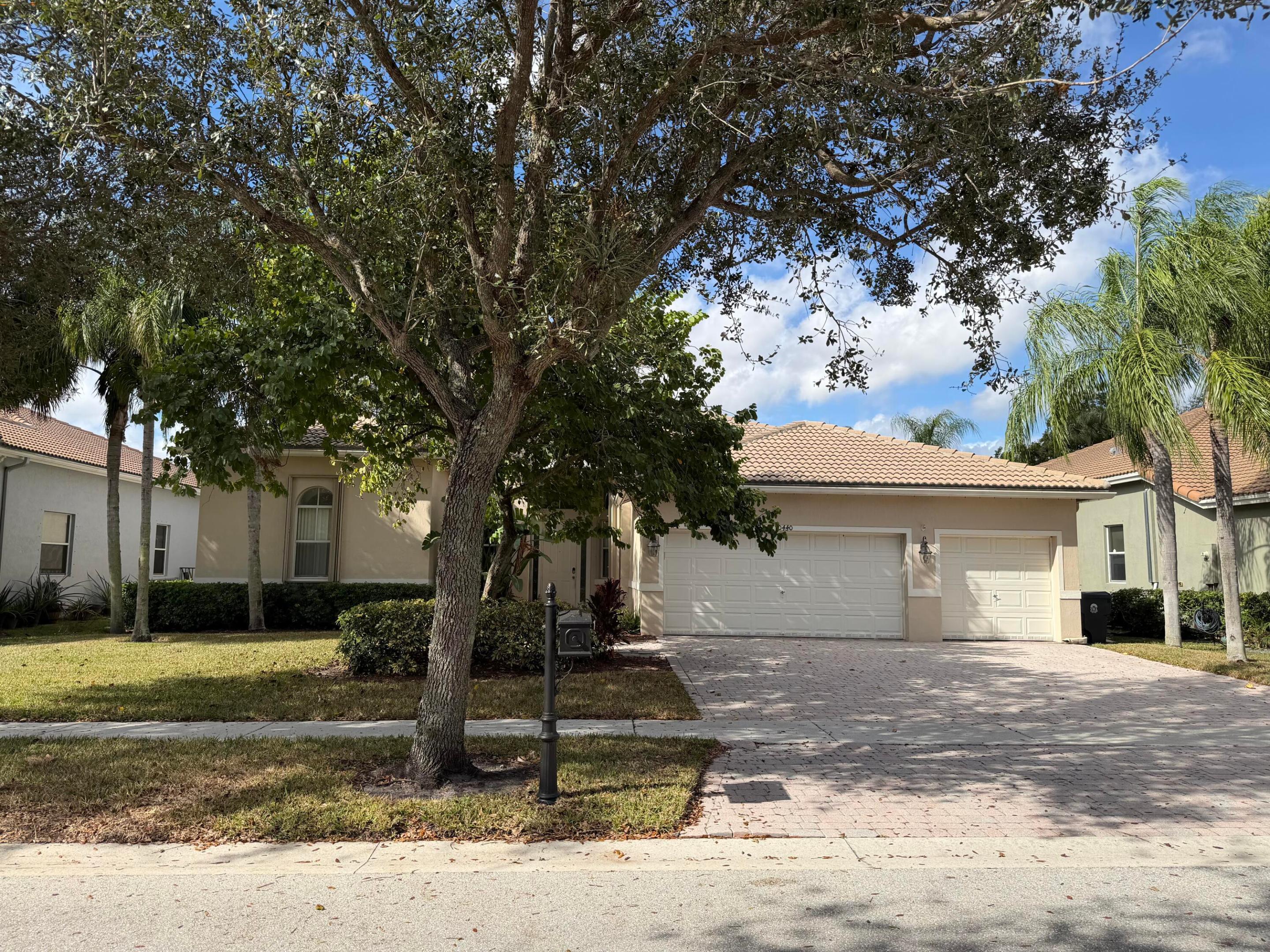 10440 Cypress Lakes Preserve Drive