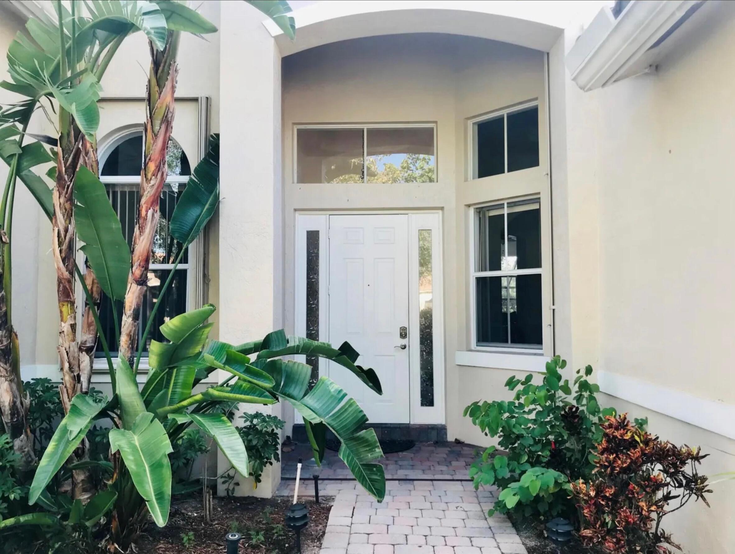 Properties 10440 Cypress Lakes Preserve Drive