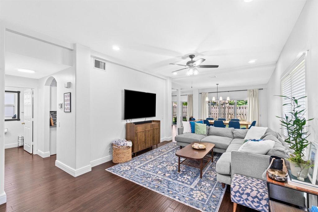 Photo of 7501 Colony Palm Drive, Boynton Beach, FL 33436 (MLS # R11092404)