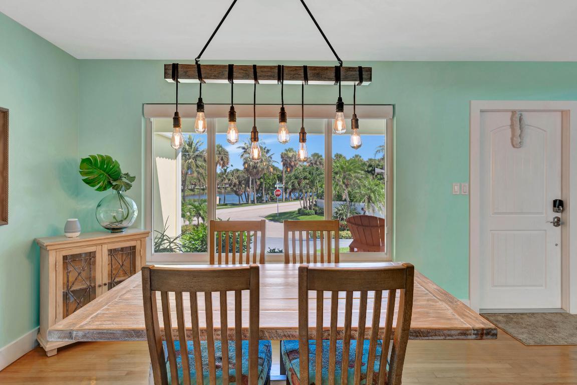 JUNO BEACH 1ST ADD - Residential