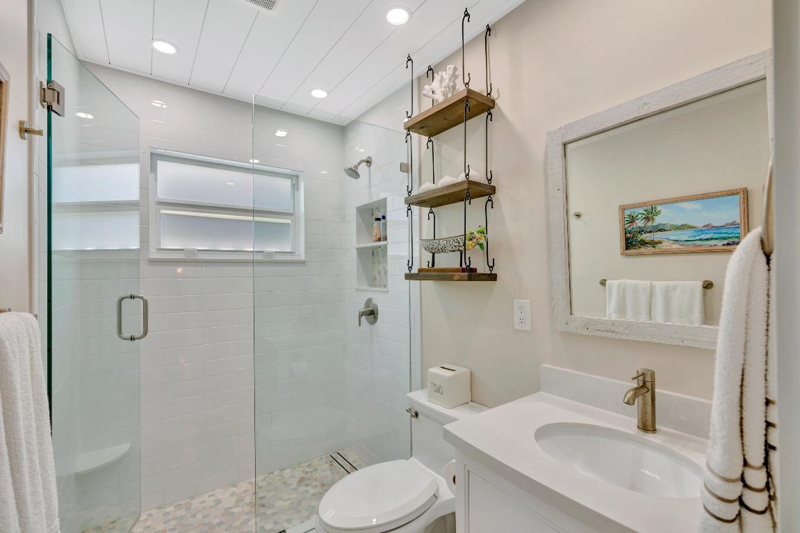 JUNO BEACH 1ST ADD - Residential