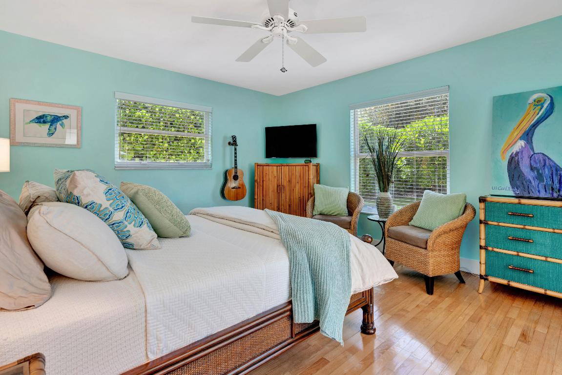 JUNO BEACH 1ST ADD - Residential