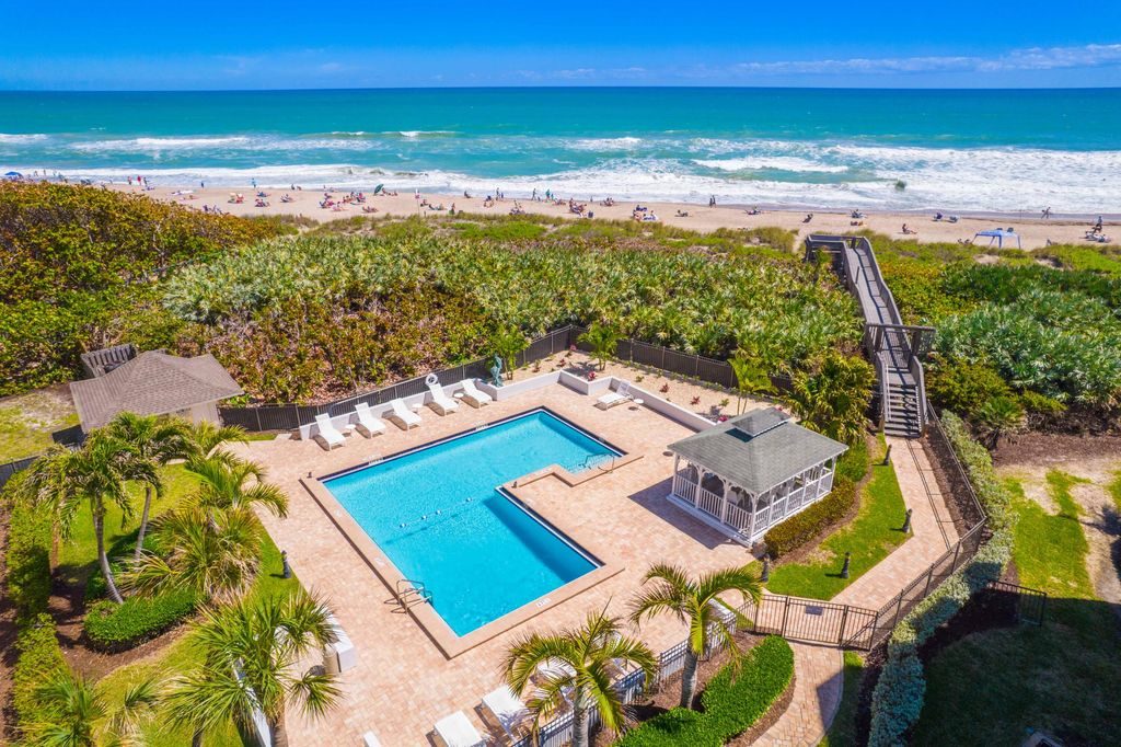 Photo of 669 NE Plantation Road #308, Stuart, FL 34996 (MLS # B26002618)