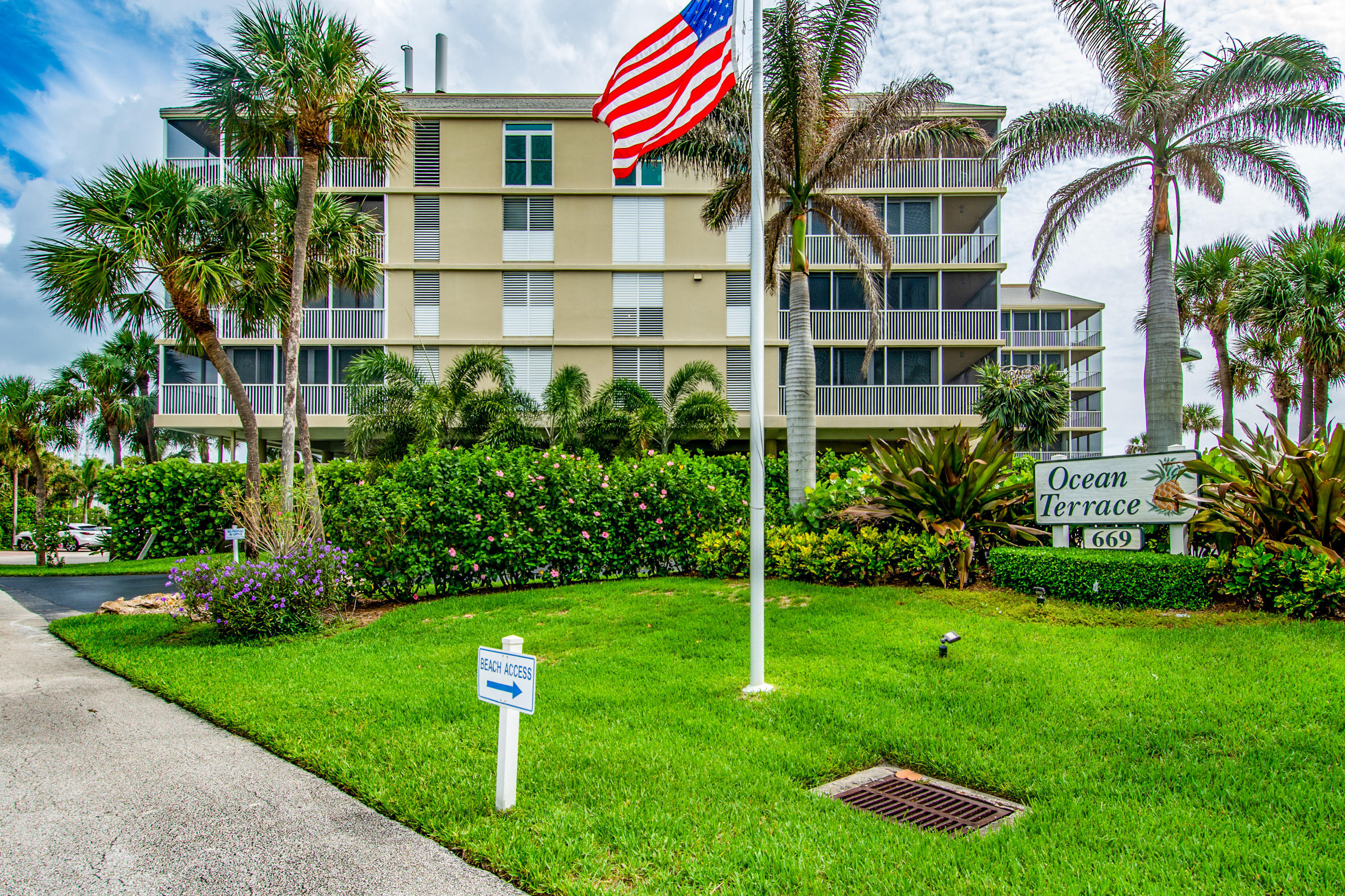 OCEAN TERRACE CONDO - Residential