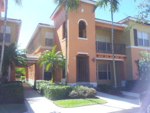 ROSEMONT CONDO - Residential Lease