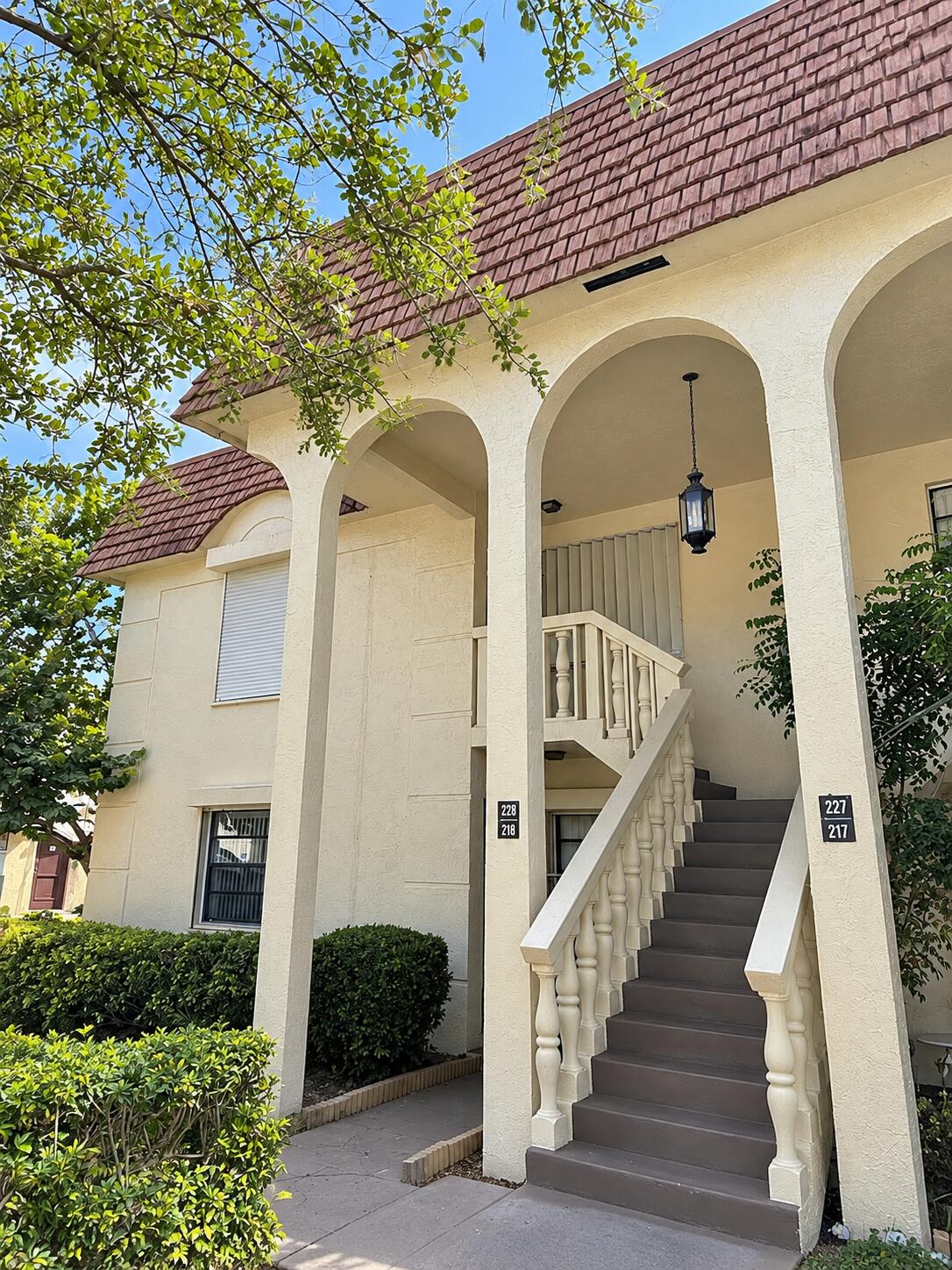 138 S CYPRESS Road 218
