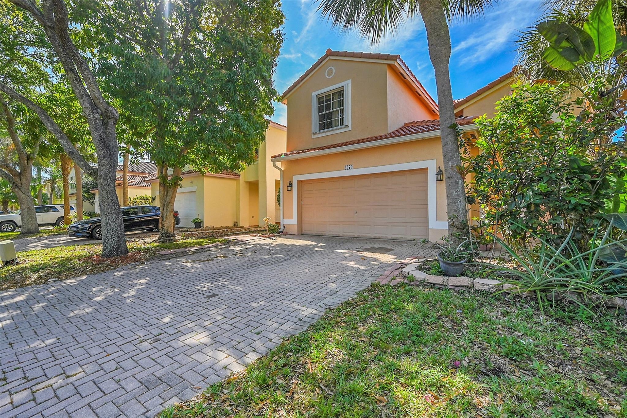 6372 NW 38th Dr