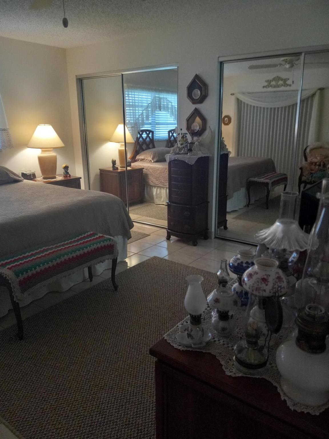 DELRAY VILLAS 2 - Residential