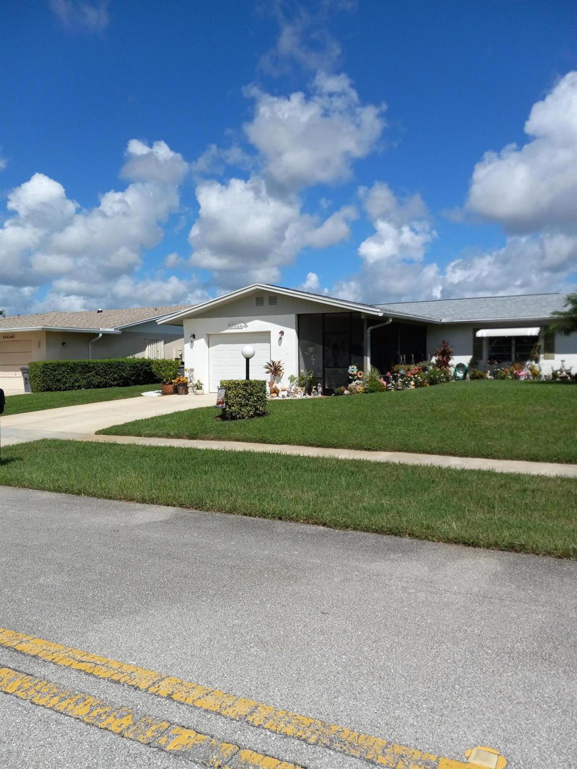 DELRAY VILLAS 2 - Residential