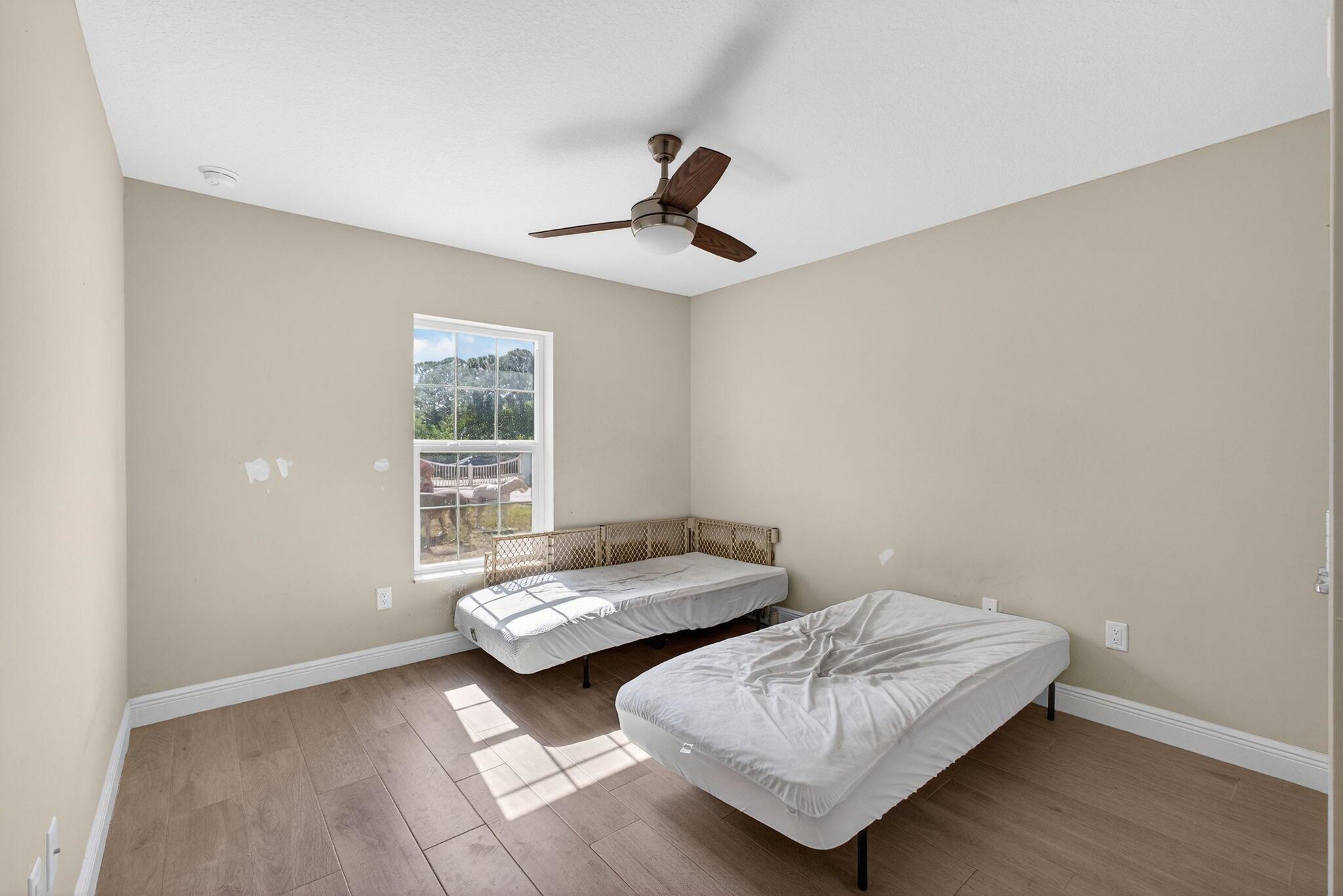 The Acreage - Residential