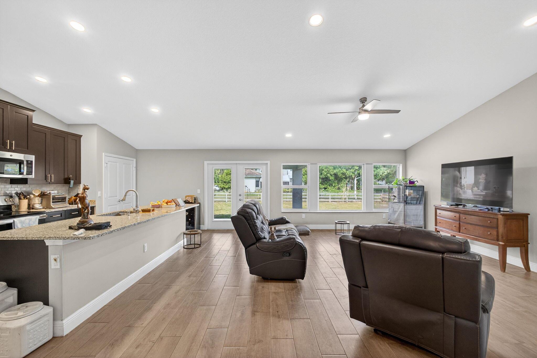 The Acreage - Residential