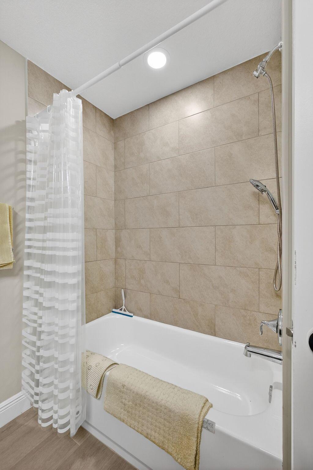 The Acreage - Residential