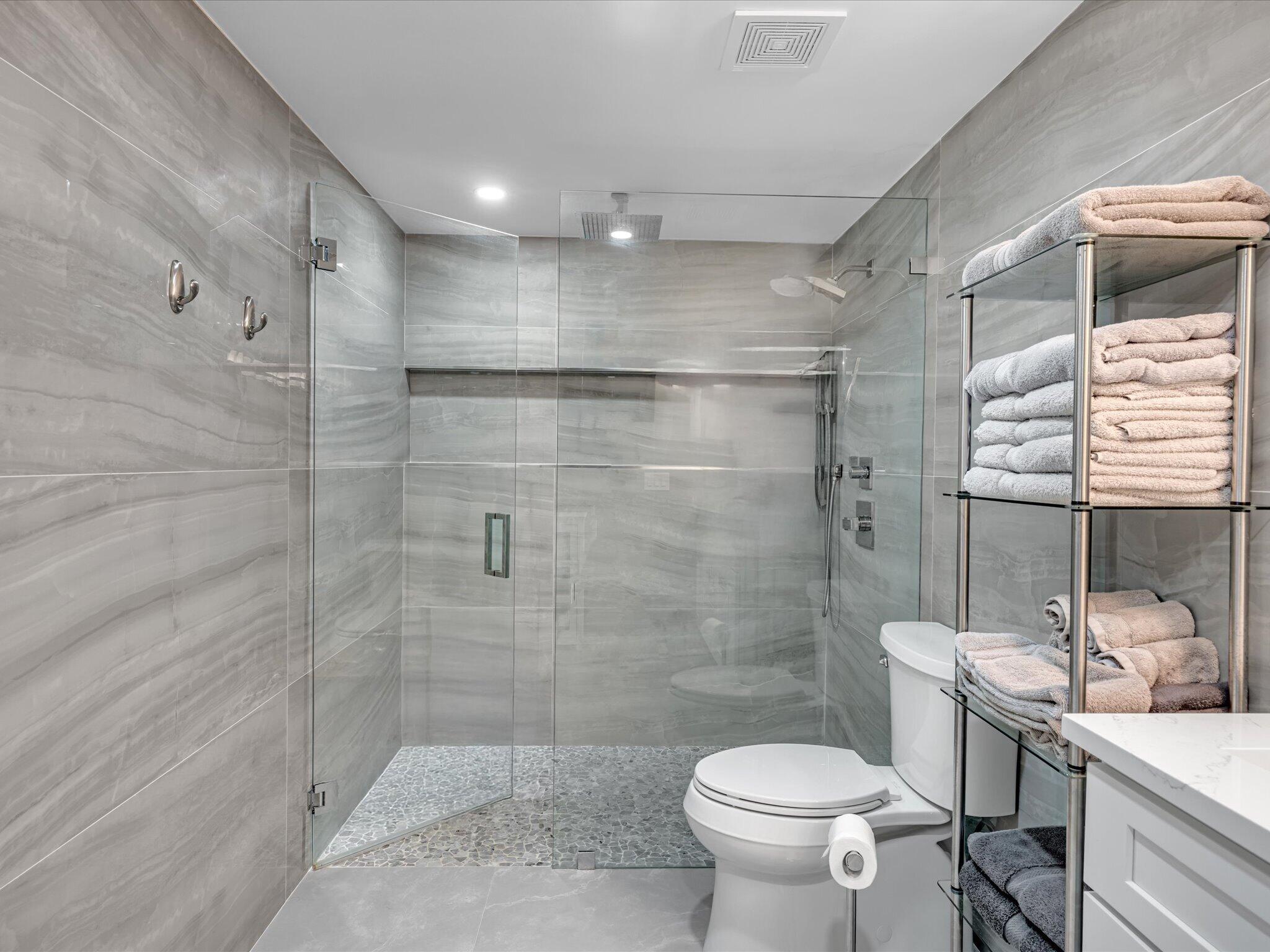 Opal Towers West Condominium - Residential