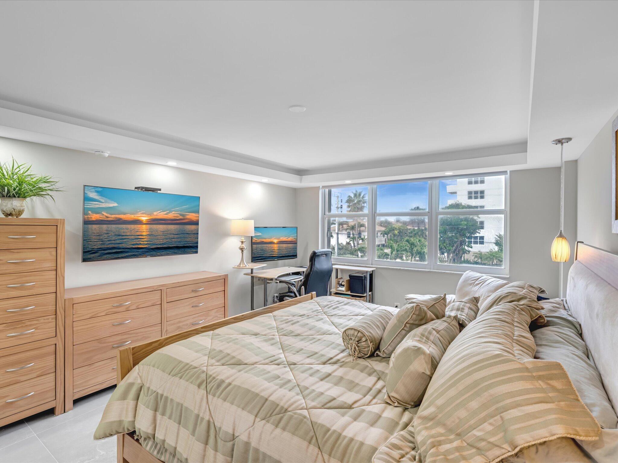 Opal Towers West Condominium - Residential