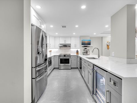 1150 Hillsboro Mile 302 Hillsboro Beach FL 33062