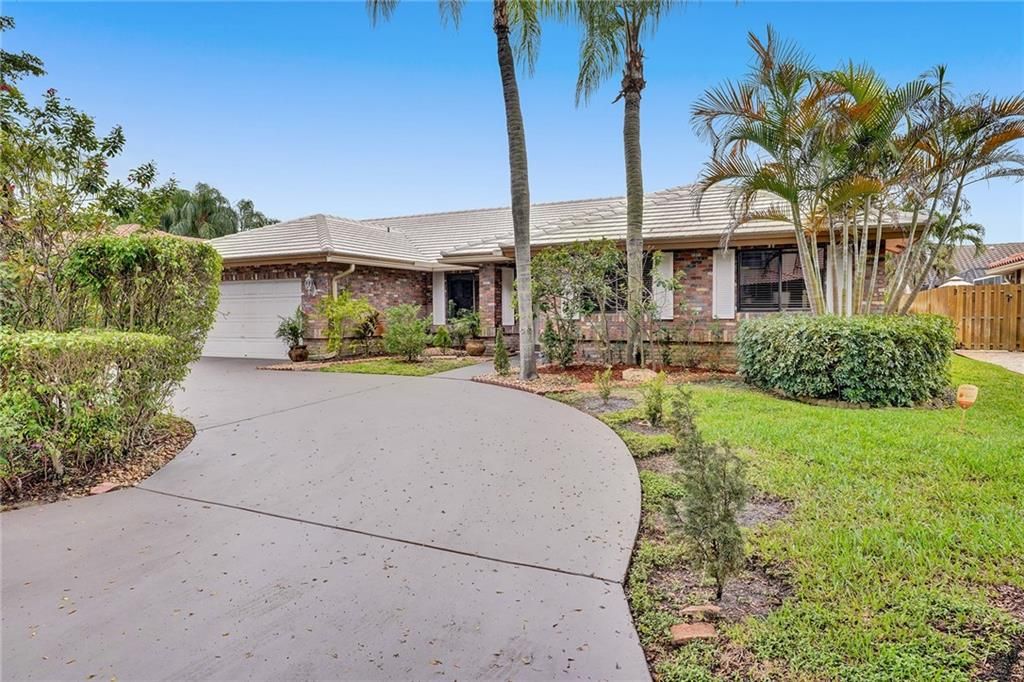 Photo of 4664 NW 58TH TER, Coral Springs, FL 33067 (MLS # F10289621)