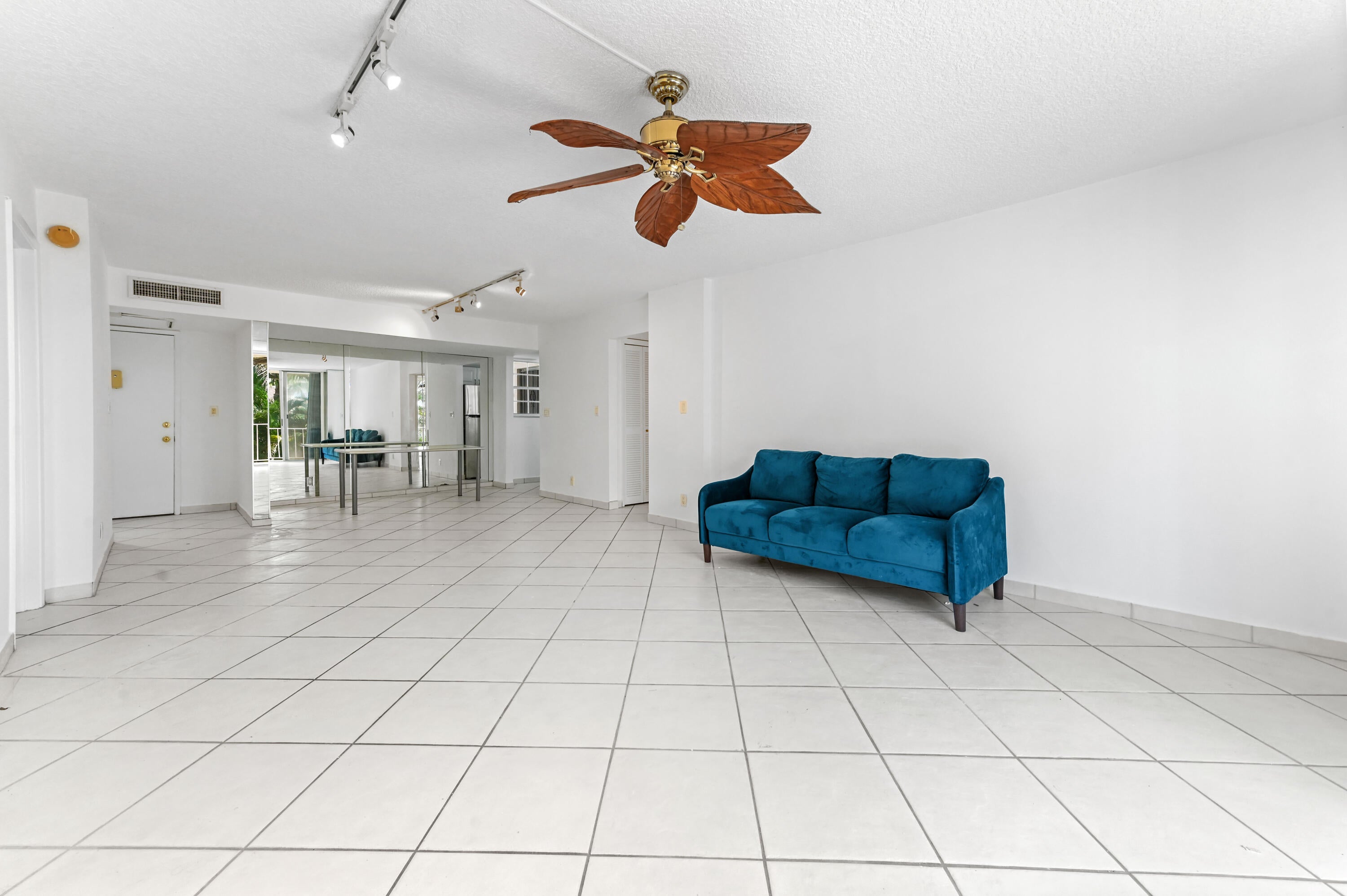 3575 S OCEAN Boulevard 309