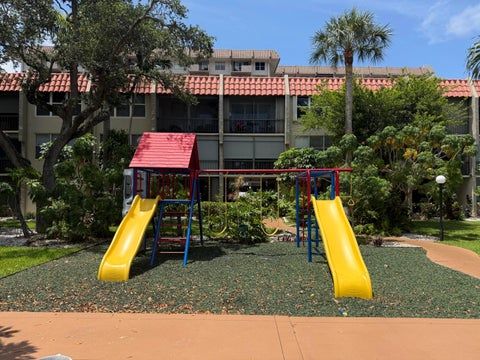 Tiny photo for 777 S Federal Highway #Rp301, Pompano Beach, FL 33062 (MLS # B26019501)