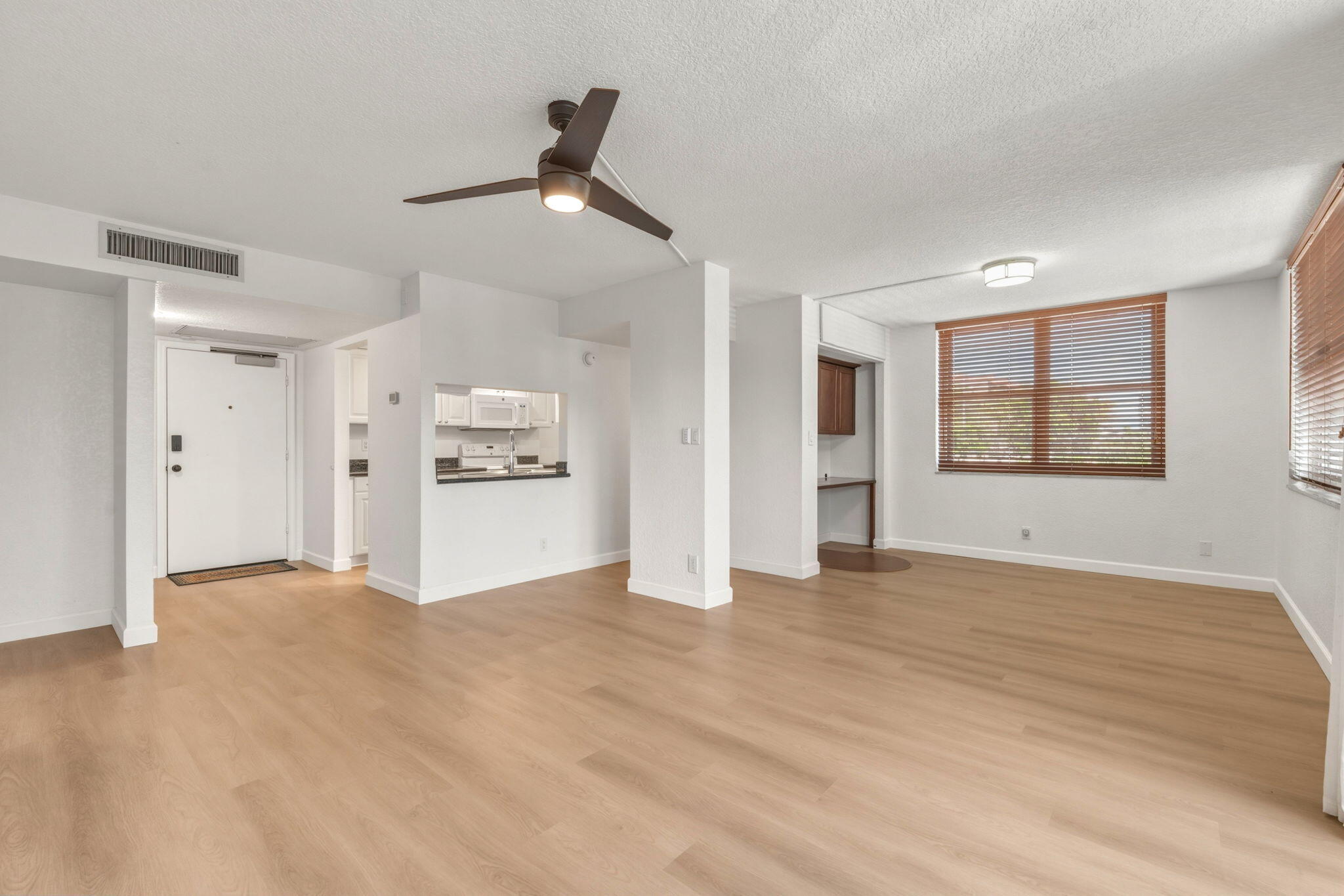 ISLAND CLUB TWO CONDO - Residential