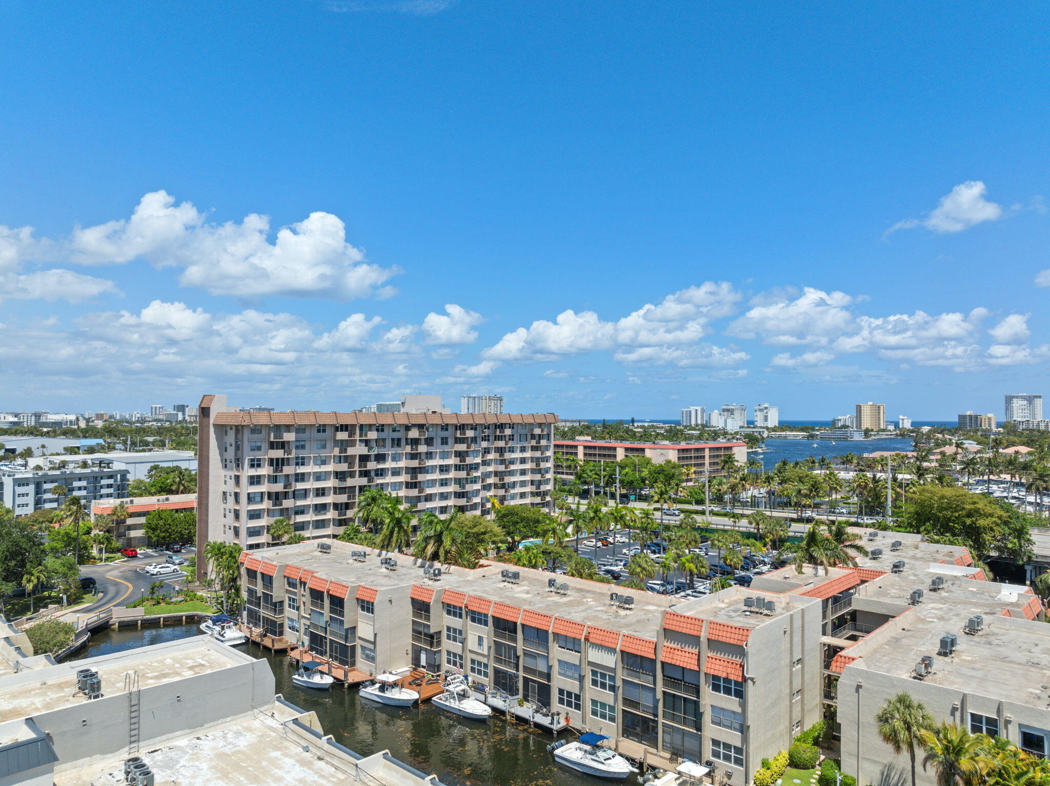 ISLAND CLUB TWO CONDO - Residential