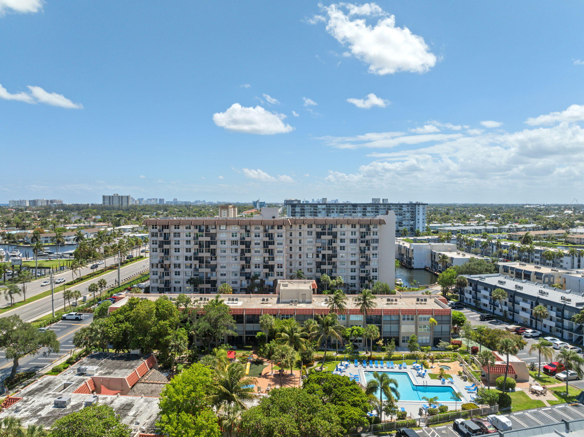 ISLAND CLUB TWO CONDO - Residential