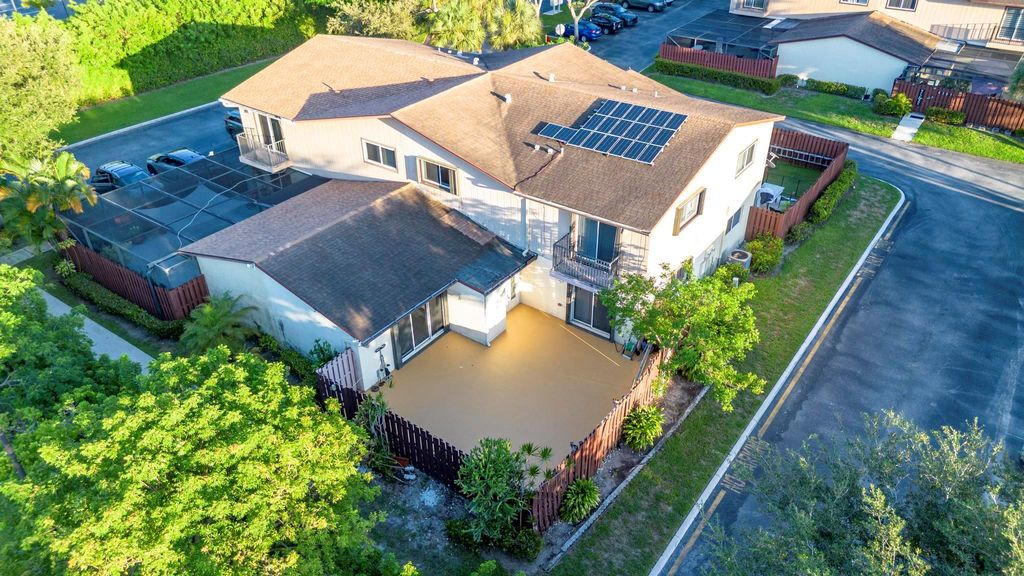 Photo of 4174 N Landar Drive #23-B, Lake Worth, FL 33463 (MLS # R11103484)