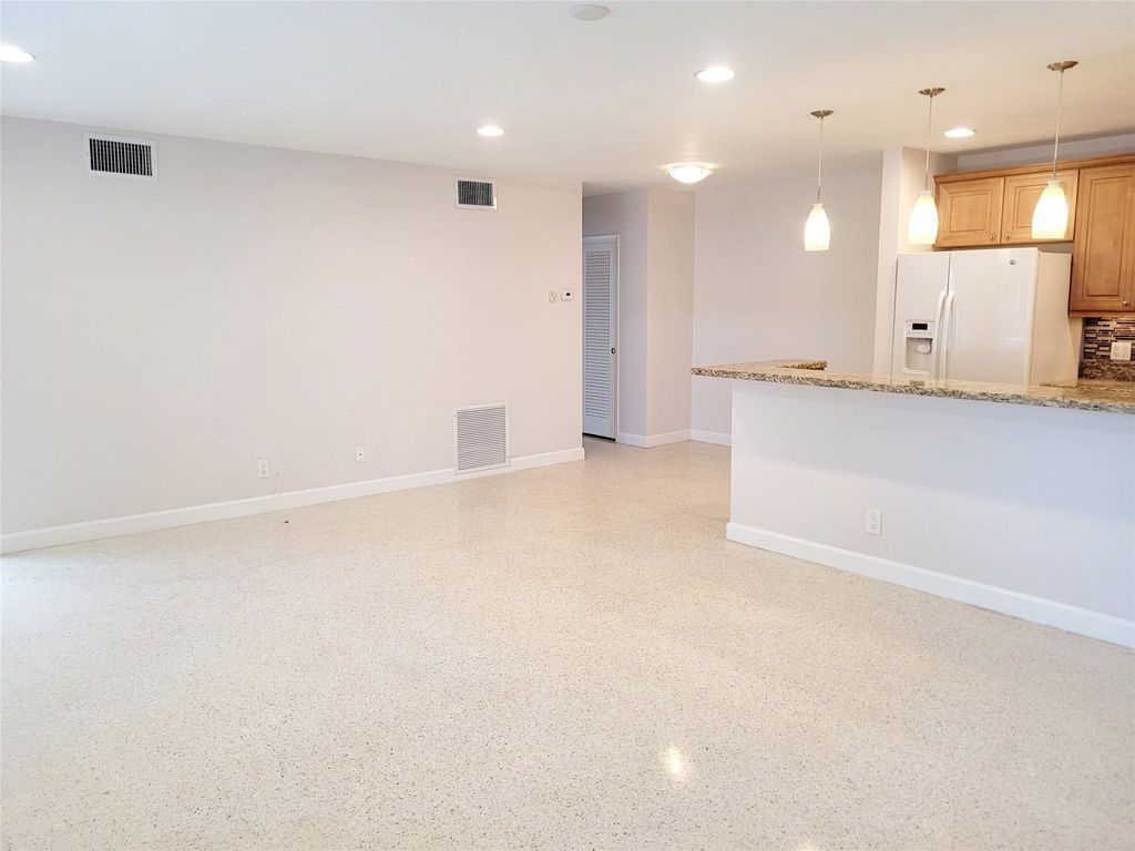 Photo of 711 Bayshore Drive #201, Fort Lauderdale, FL 33304 (MLS # F10500081)