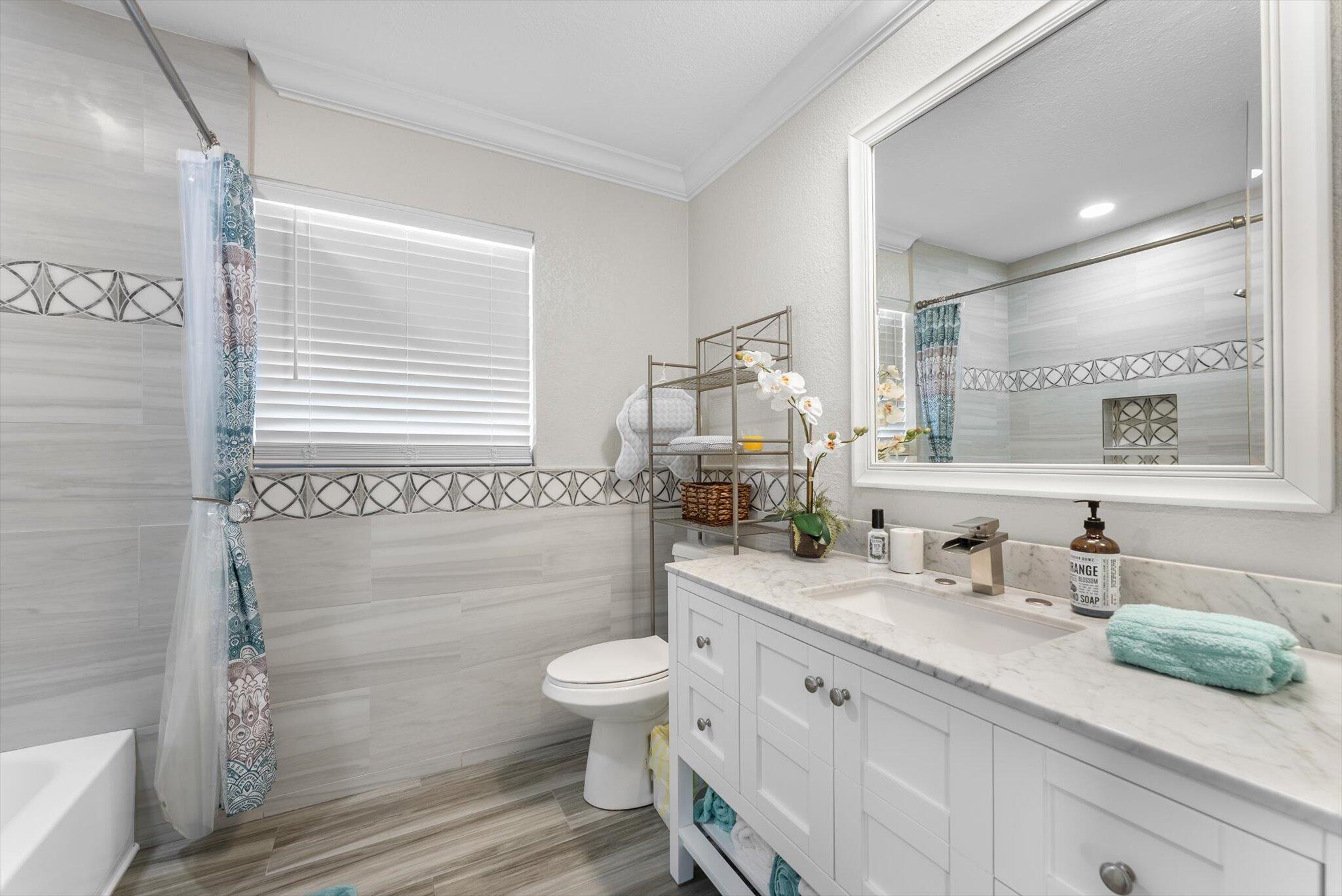 CRANBROOK LAKE ESTATES - Residential