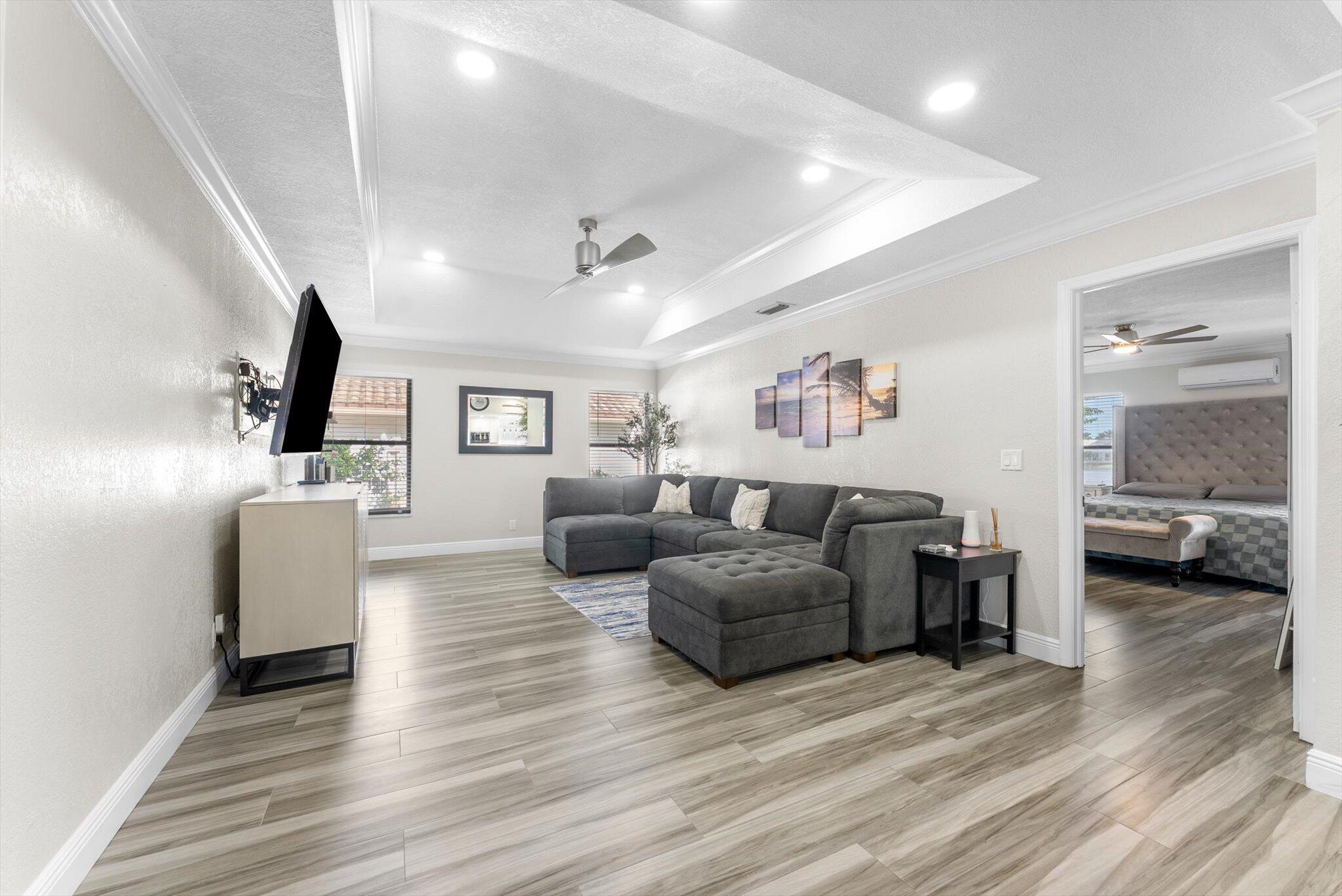 CRANBROOK LAKE ESTATES - Residential