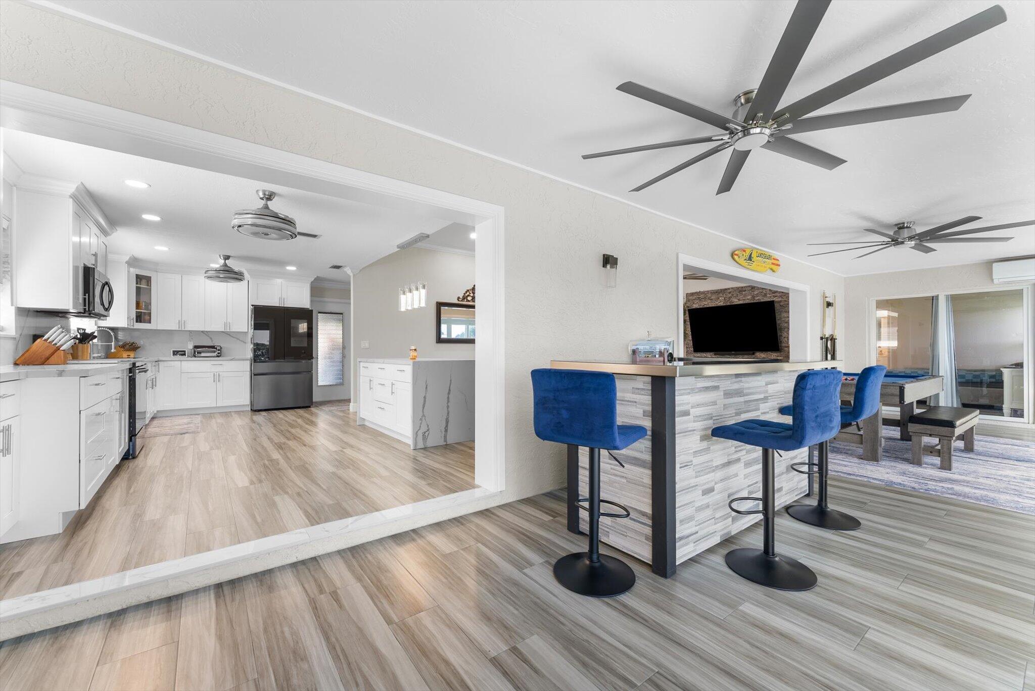 CRANBROOK LAKE ESTATES - Residential