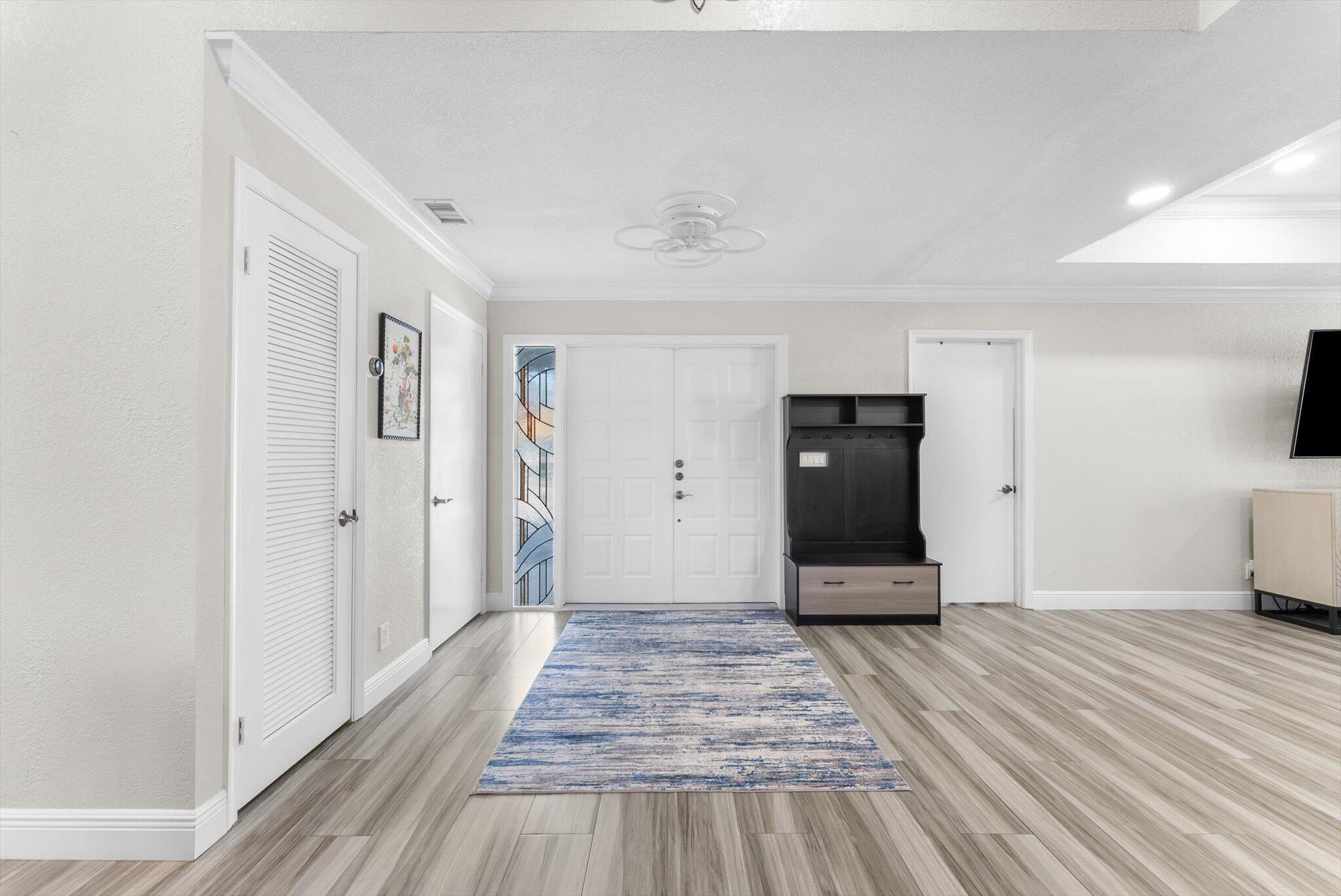 CRANBROOK LAKE ESTATES - Residential