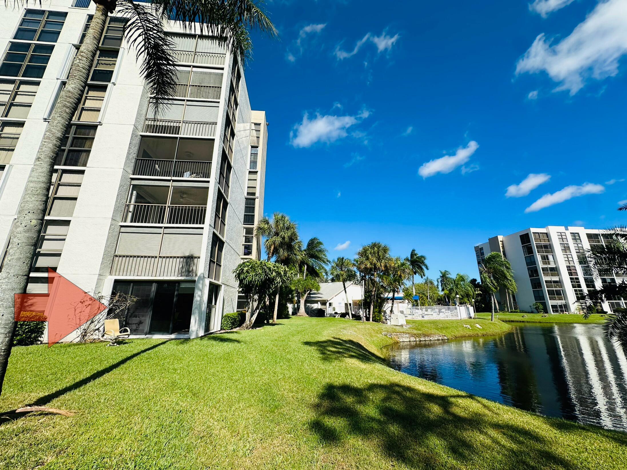 CLUB ROYALE CONDO - Residential