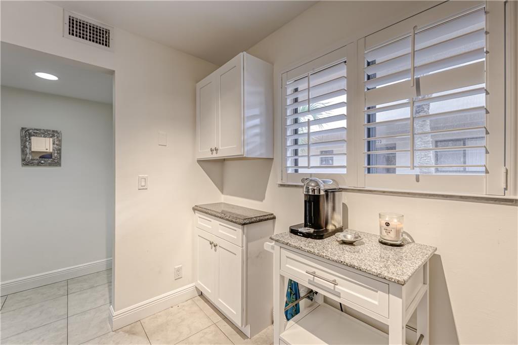 Olive Leaf Condo - Residential Lease